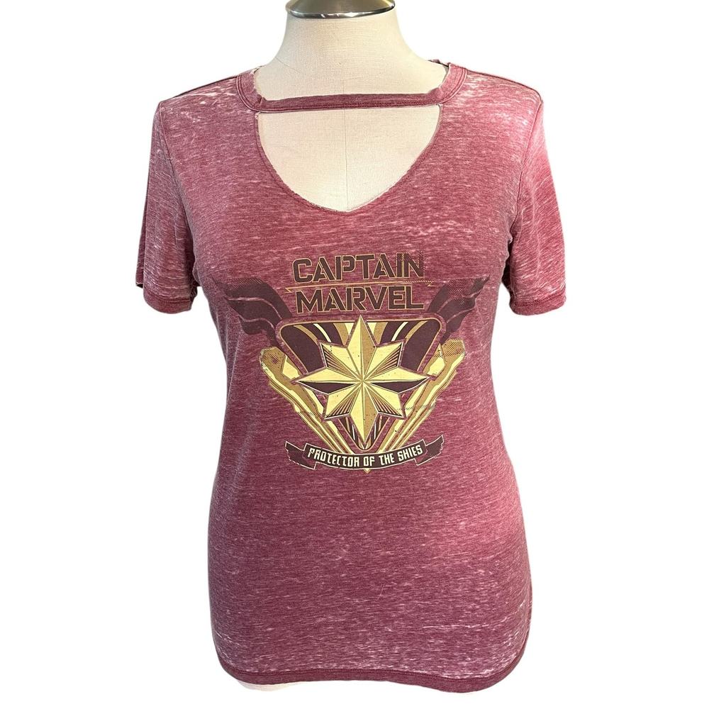 Torrid 1 (1X 14/16) Captain Marvel Comics Choker V Neck‎ Graphic T Shirt Punk